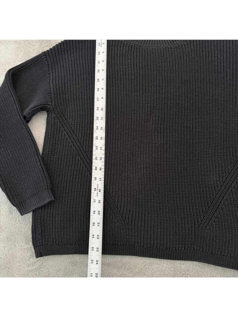 Ann Taylor Black Ribbed Knit Chunky Sweater Womens LARGE Crew Neck - Picture 3 of 5